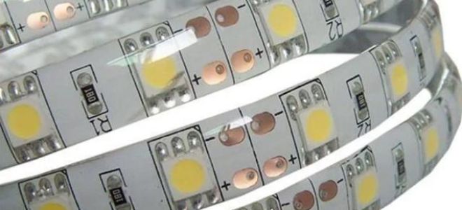 Подсветка потолка по периметру светодиодной лентой