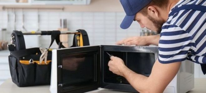 Микроволновка плохо греет но работает что делать
