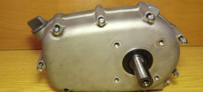 Шестеренчато цепной редуктор для мотоблока