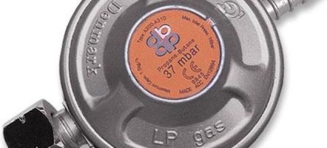 Пропускает редуктор на газовом баллоне